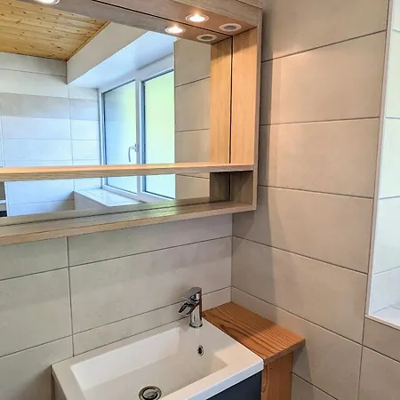 Дом отдыха Ancienne Ferme Renovee A Gerardmer, 3 Chambres, Confort Moderne - Fr-1-589-700