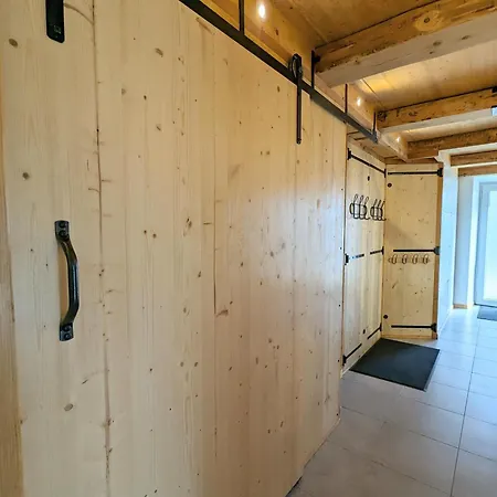 Ancienne Ferme Renovee A Gerardmer, 3 Chambres, Confort Moderne - Fr-1-589-700 *